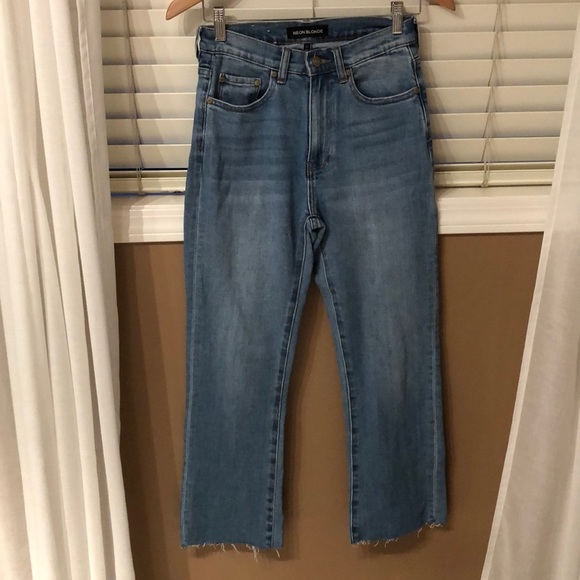 NEON BLONDE BOMBSHELL FLUTED JEAN - BAY CITY BLUES - Picture 1 of 7